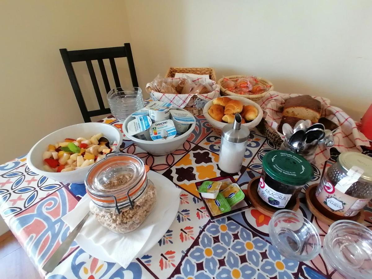 Casa Da Valentina Al77856 Bed & Breakfast Faro Ngoại thất bức ảnh